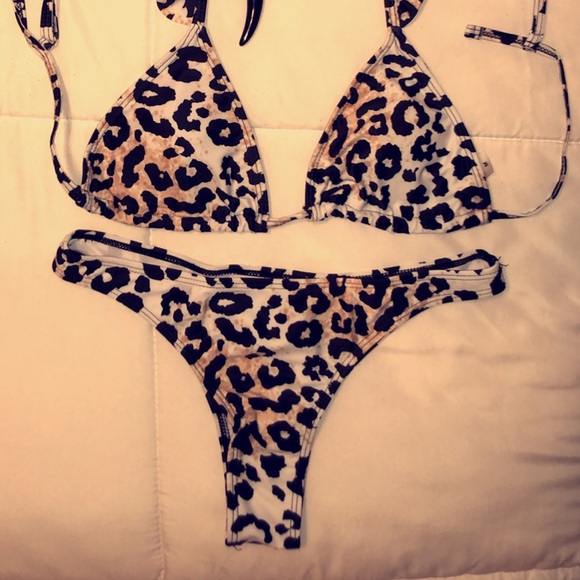 Leopard Bikini - Picture 2 of 2